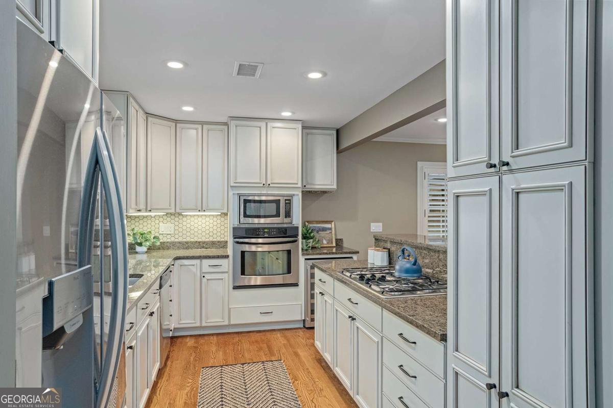 2492 Parkdale Place NE Atlanta GA 30305