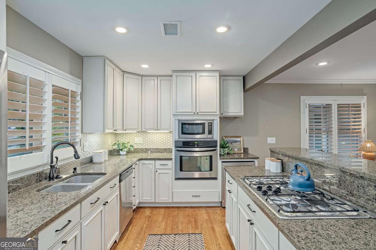 2492 Parkdale Place NE Atlanta GA 30305