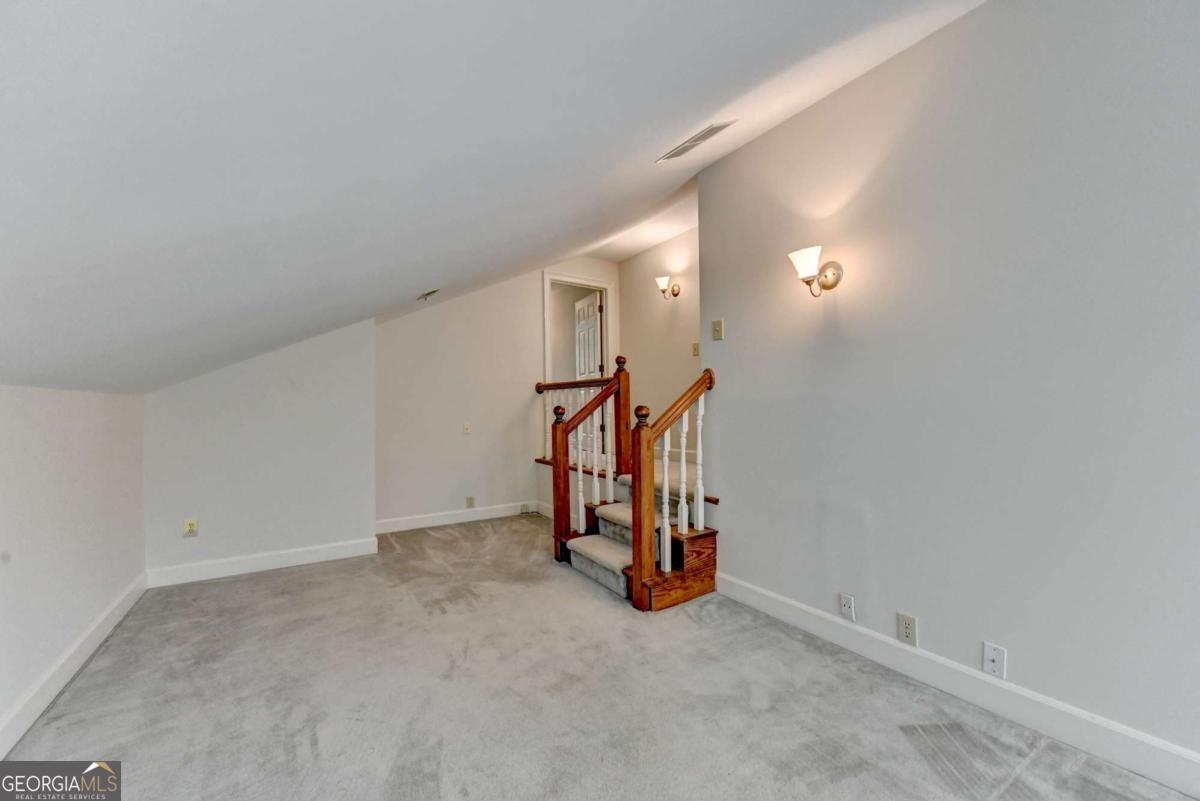 2859 Village Court Gainesville GA 30506
