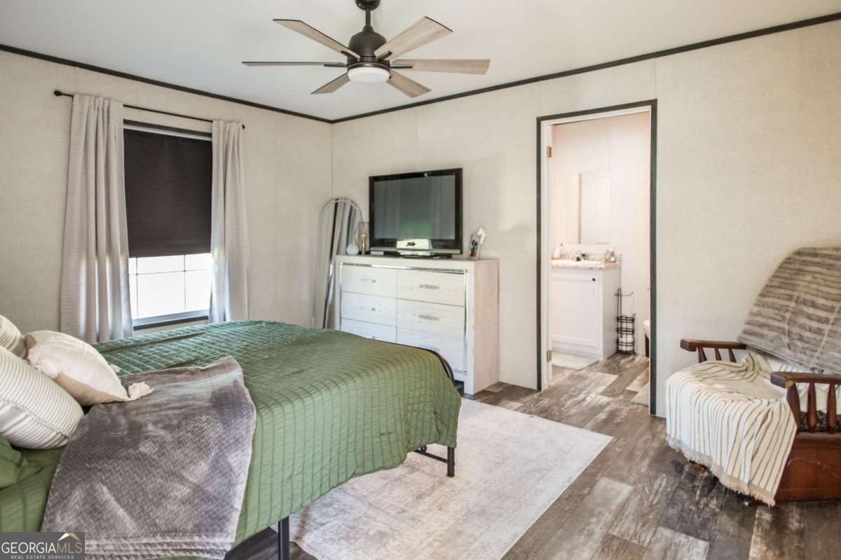 4121 Manor Millwood Road S Waycross GA 31503