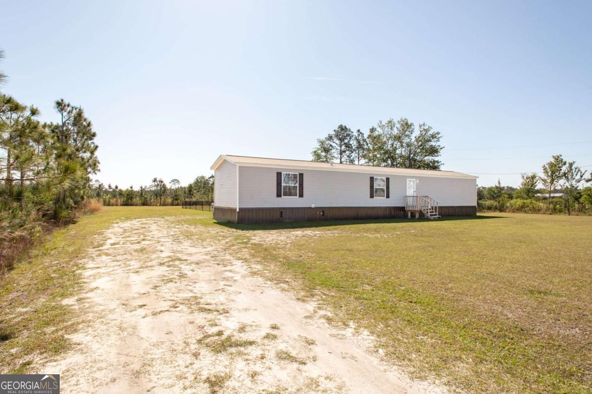 4121 Manor Millwood Road S Waycross GA 31503