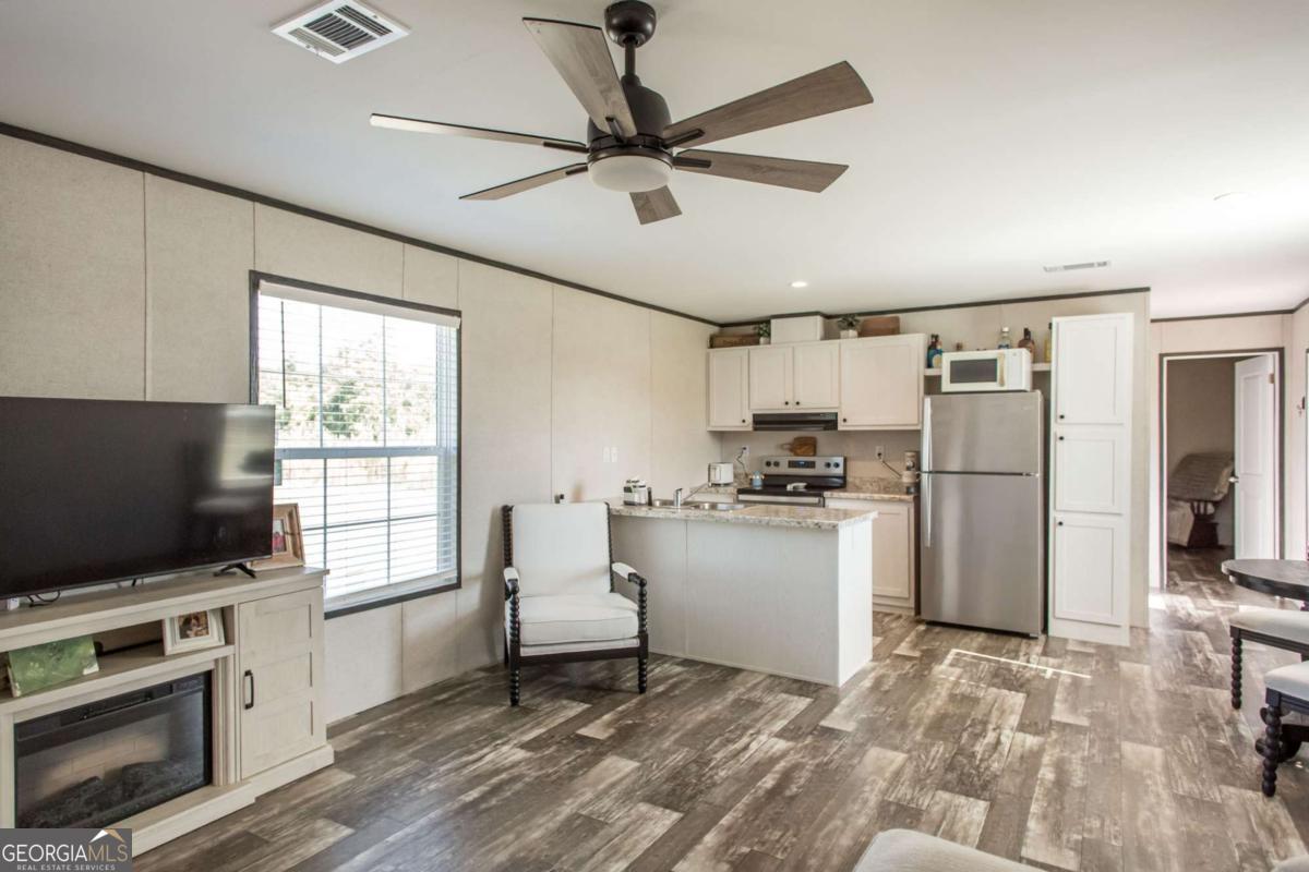4121 Manor Millwood Road S Waycross GA 31503