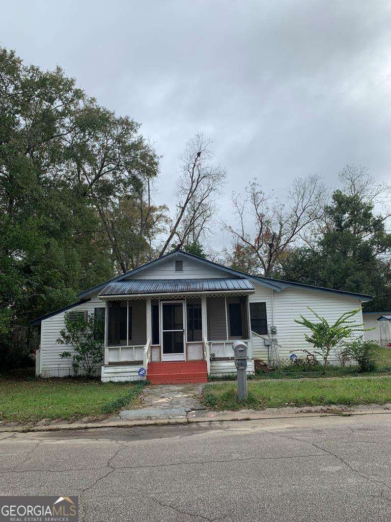 606 W 7th Street Alma GA 31510