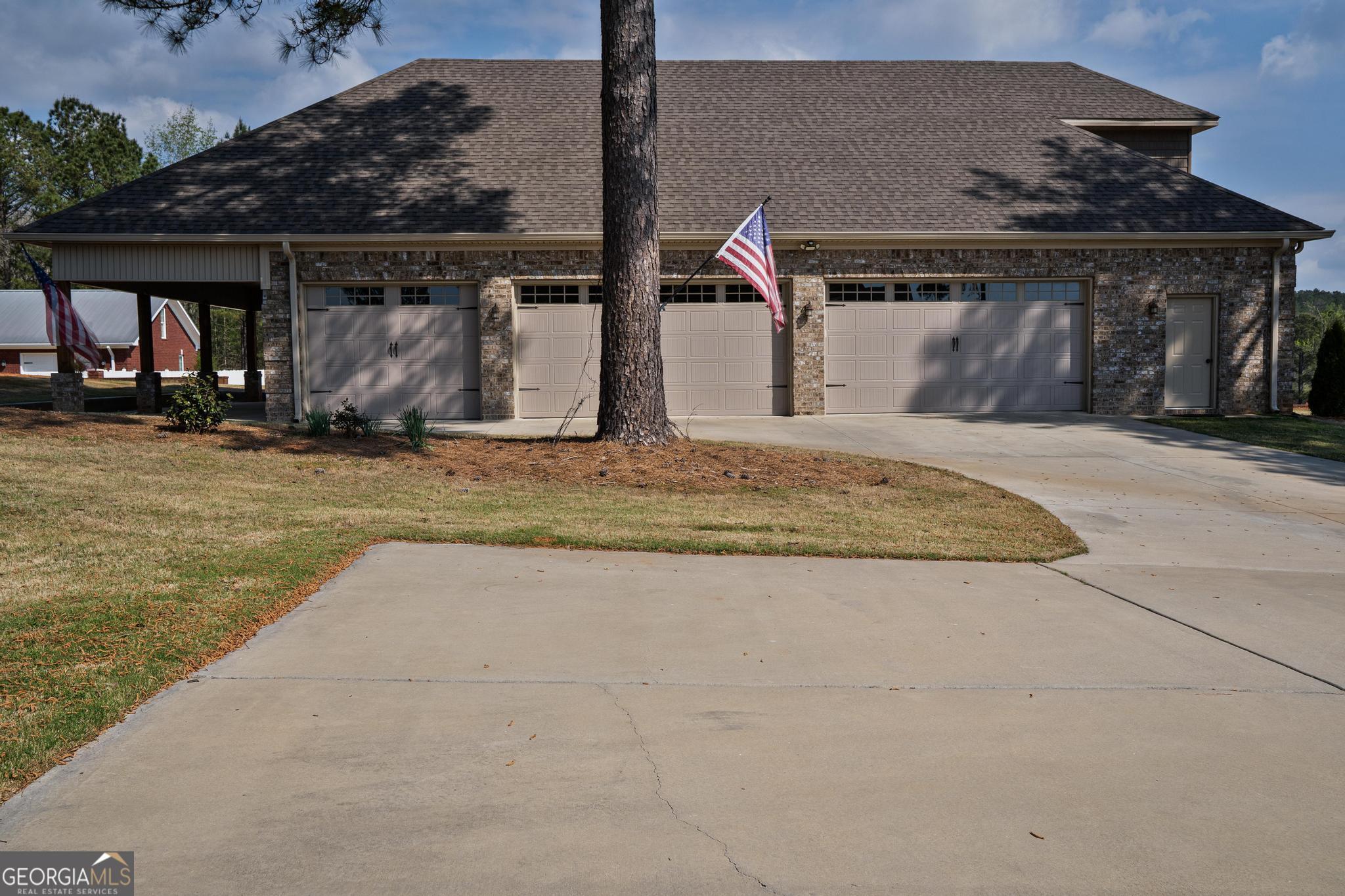 114 Champions Drive Forsyth GA 31029