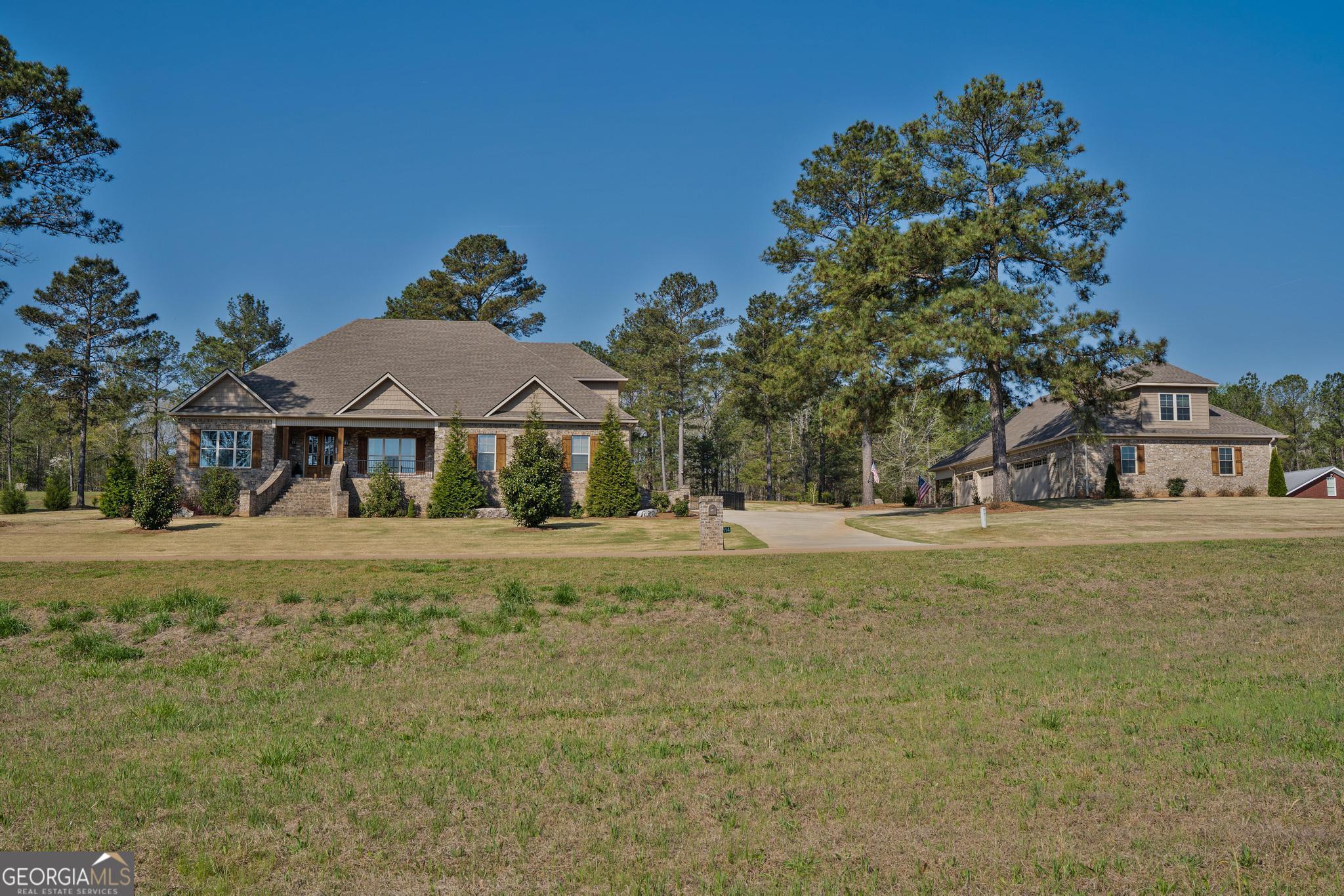 114 Champions Drive Forsyth GA 31029