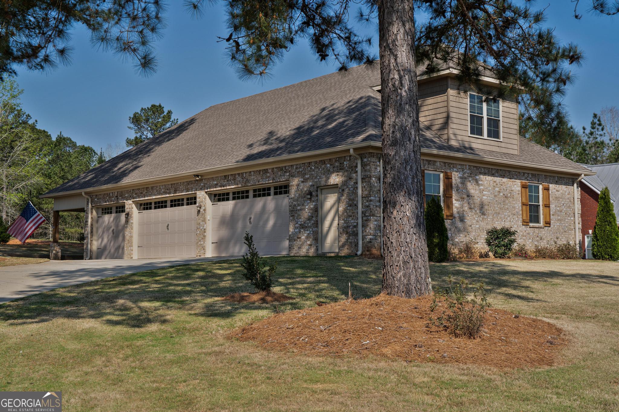 114 Champions Drive Forsyth GA 31029