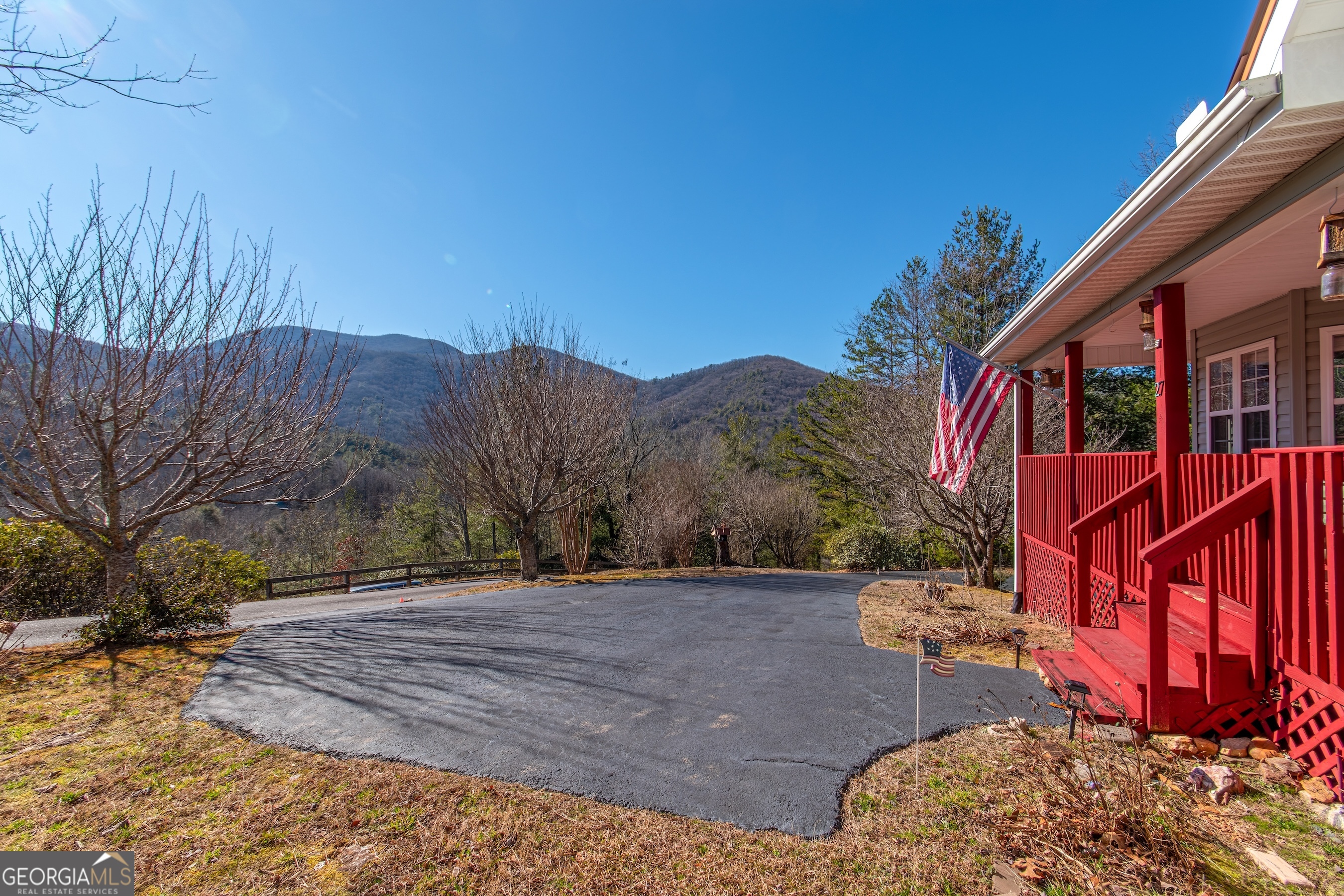 27 Sky High Drive Blairsville GA 30512