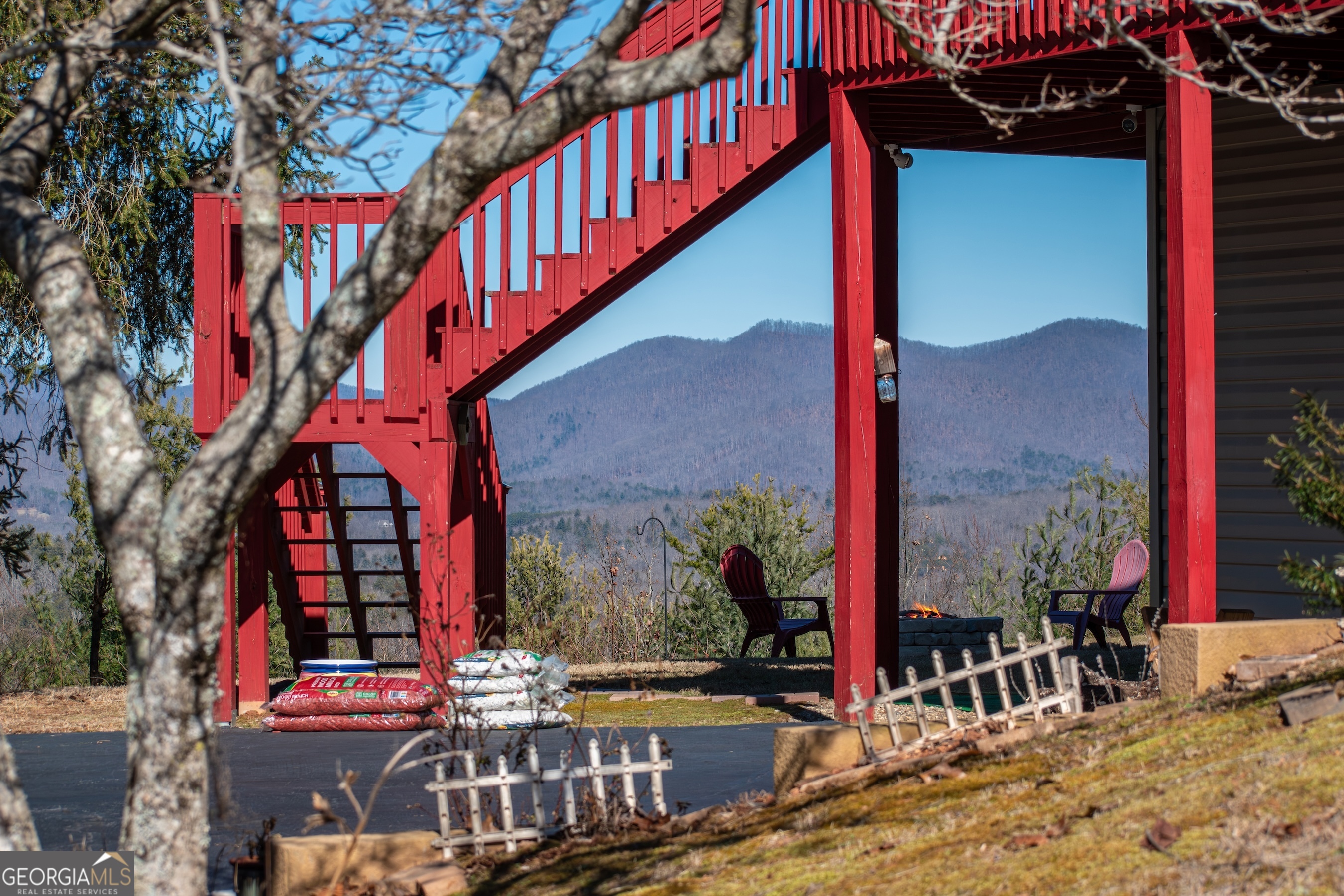 27 Sky High Drive Blairsville GA 30512