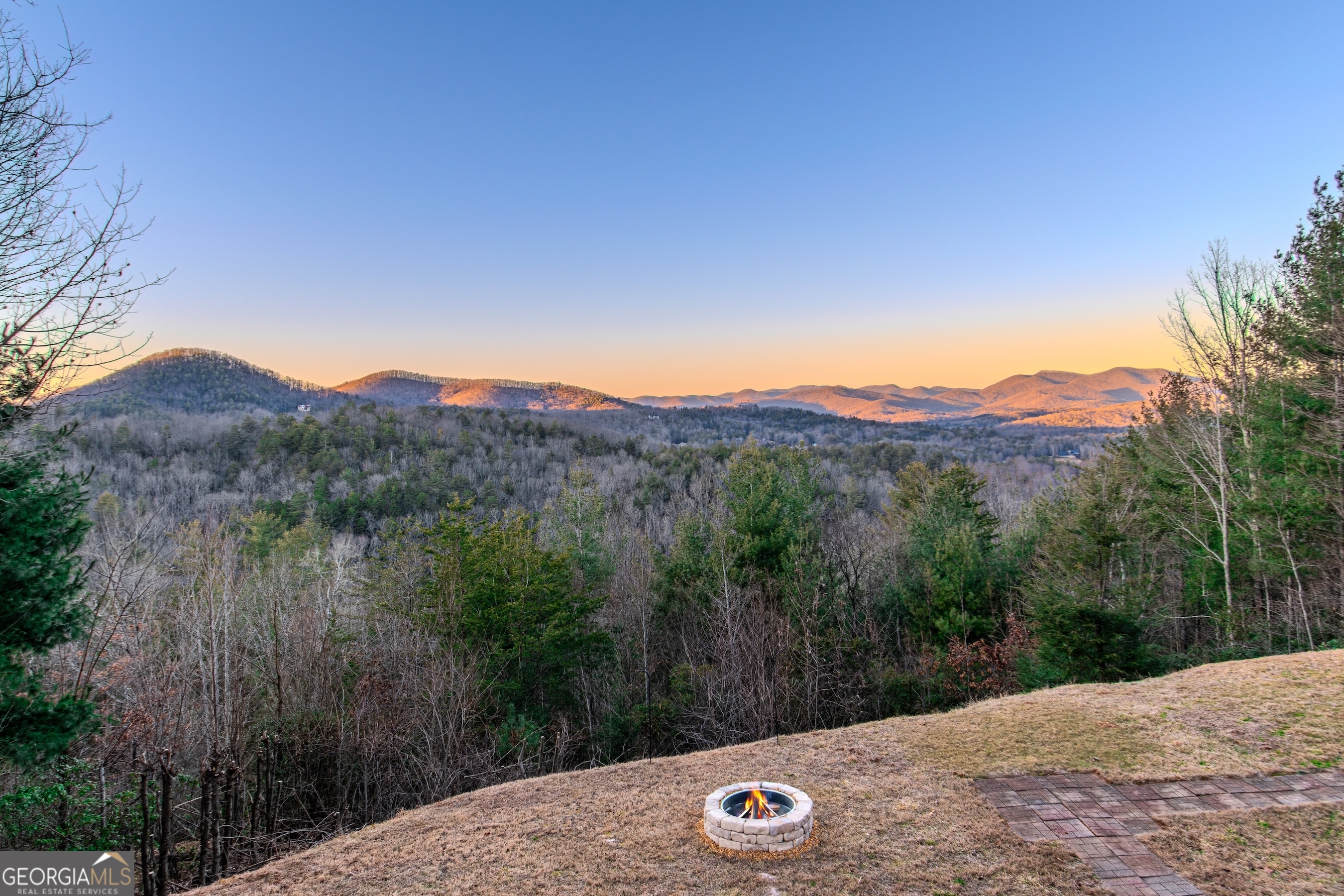 27 Sky High Drive Blairsville GA 30512