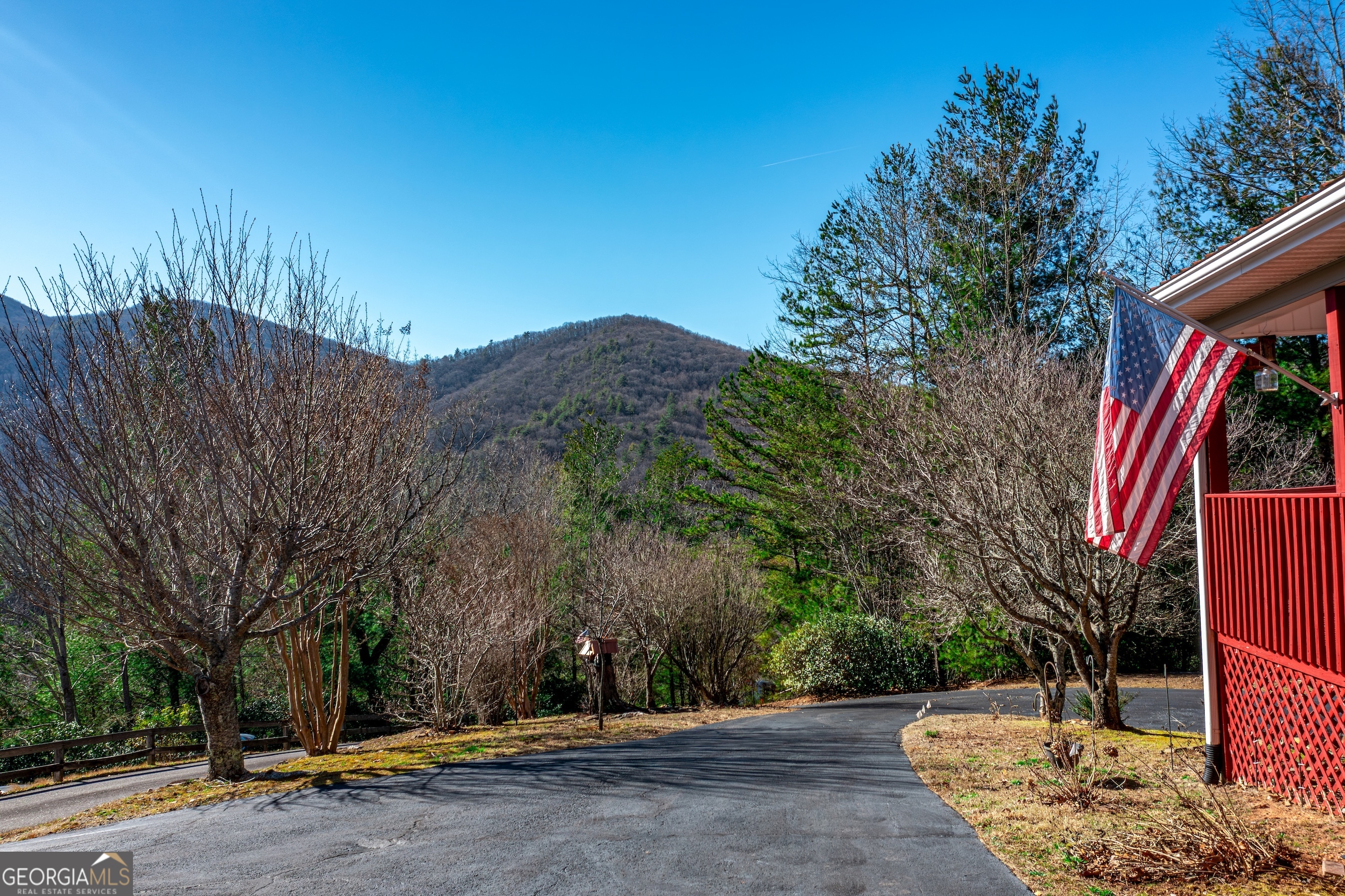 27 Sky High Drive Blairsville GA 30512