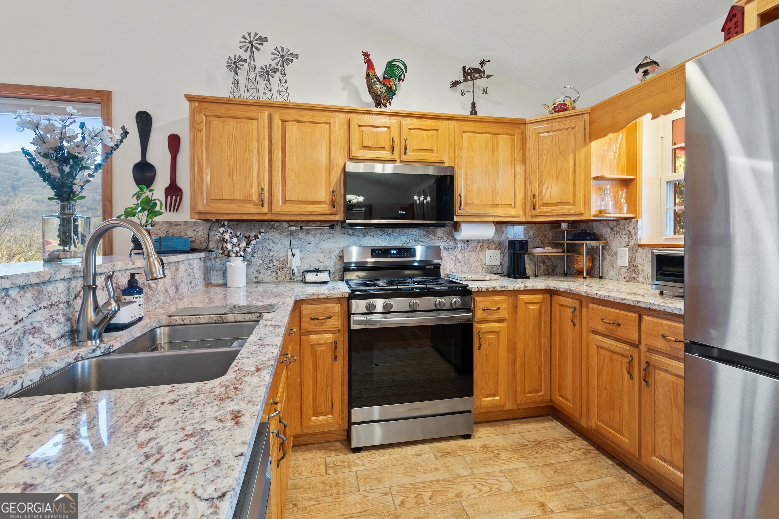 27 Sky High Drive Blairsville GA 30512