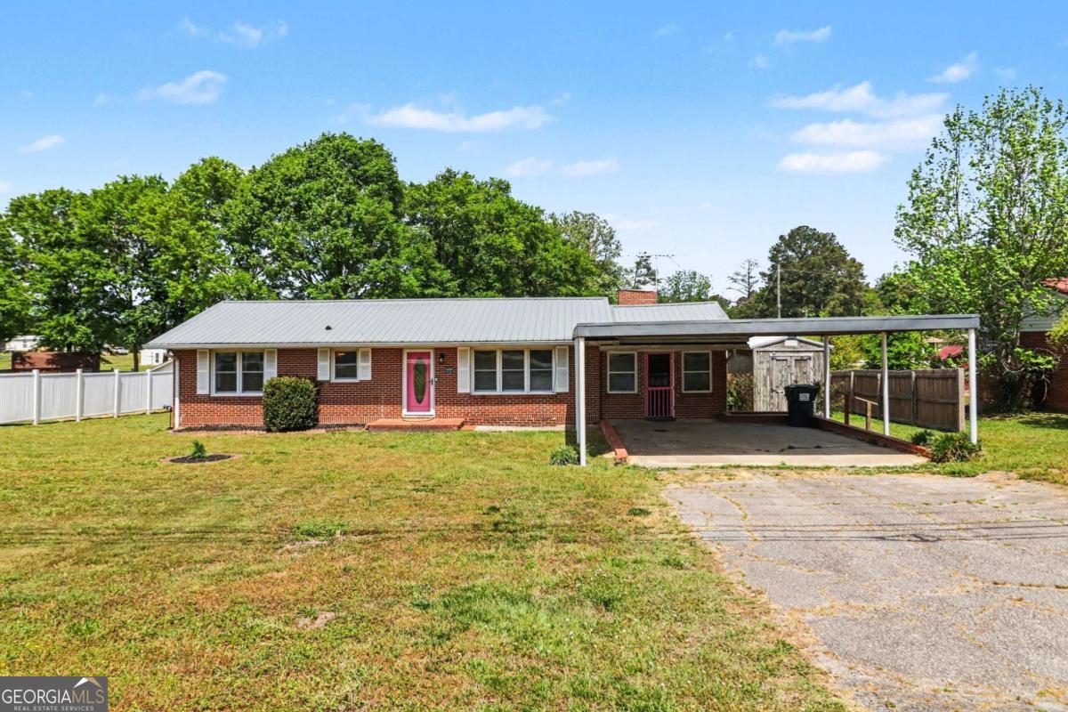 1472 E 166 Highway Bowdon GA 30108