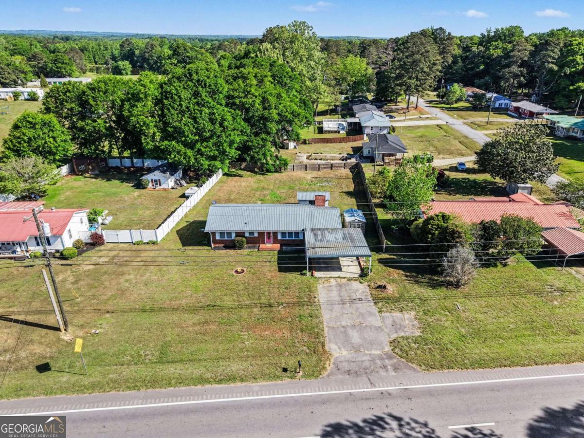 1472 E 166 Highway Bowdon GA 30108