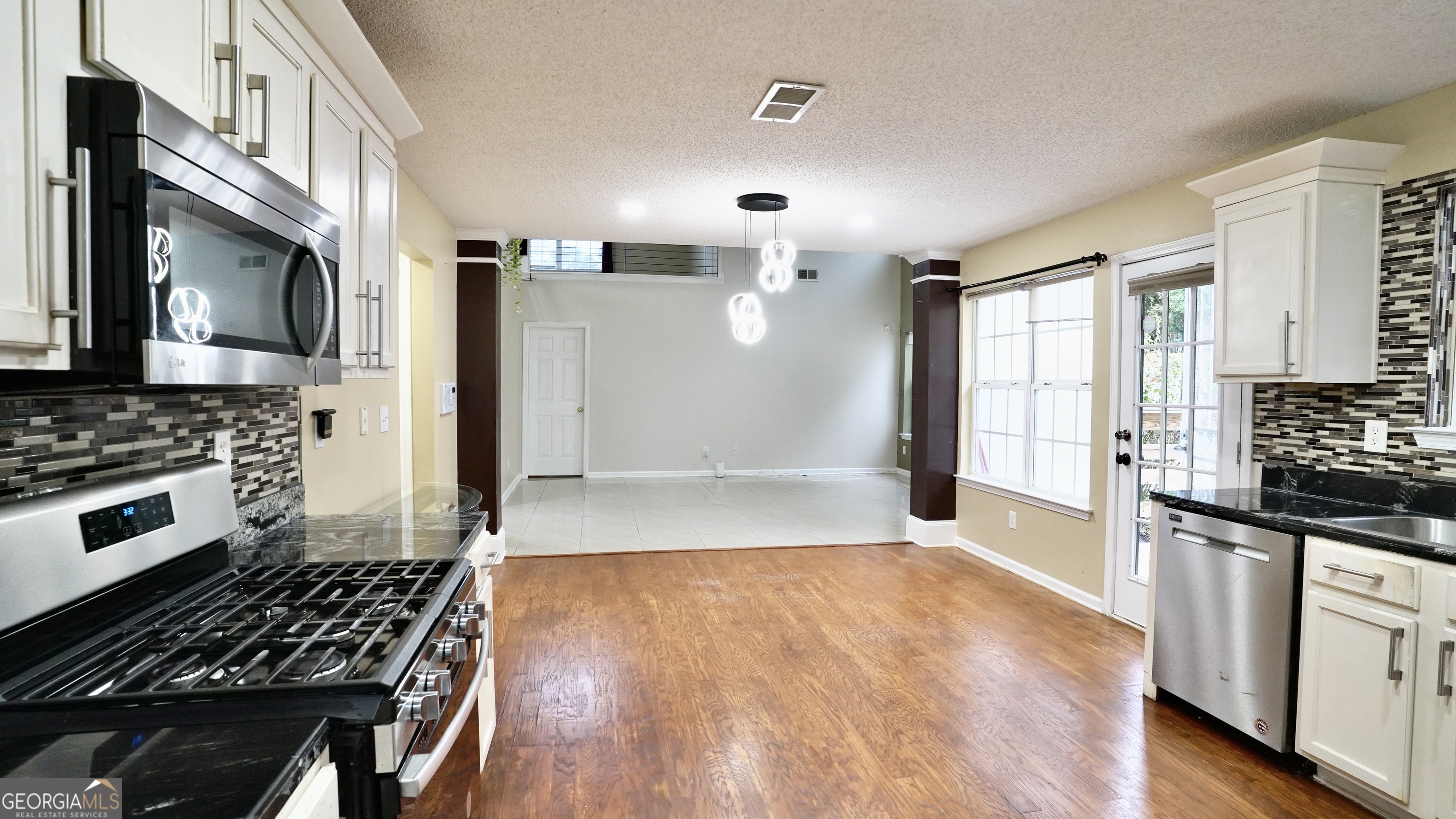 5004 Owen Mill Trail Stone Mountain GA 30083
