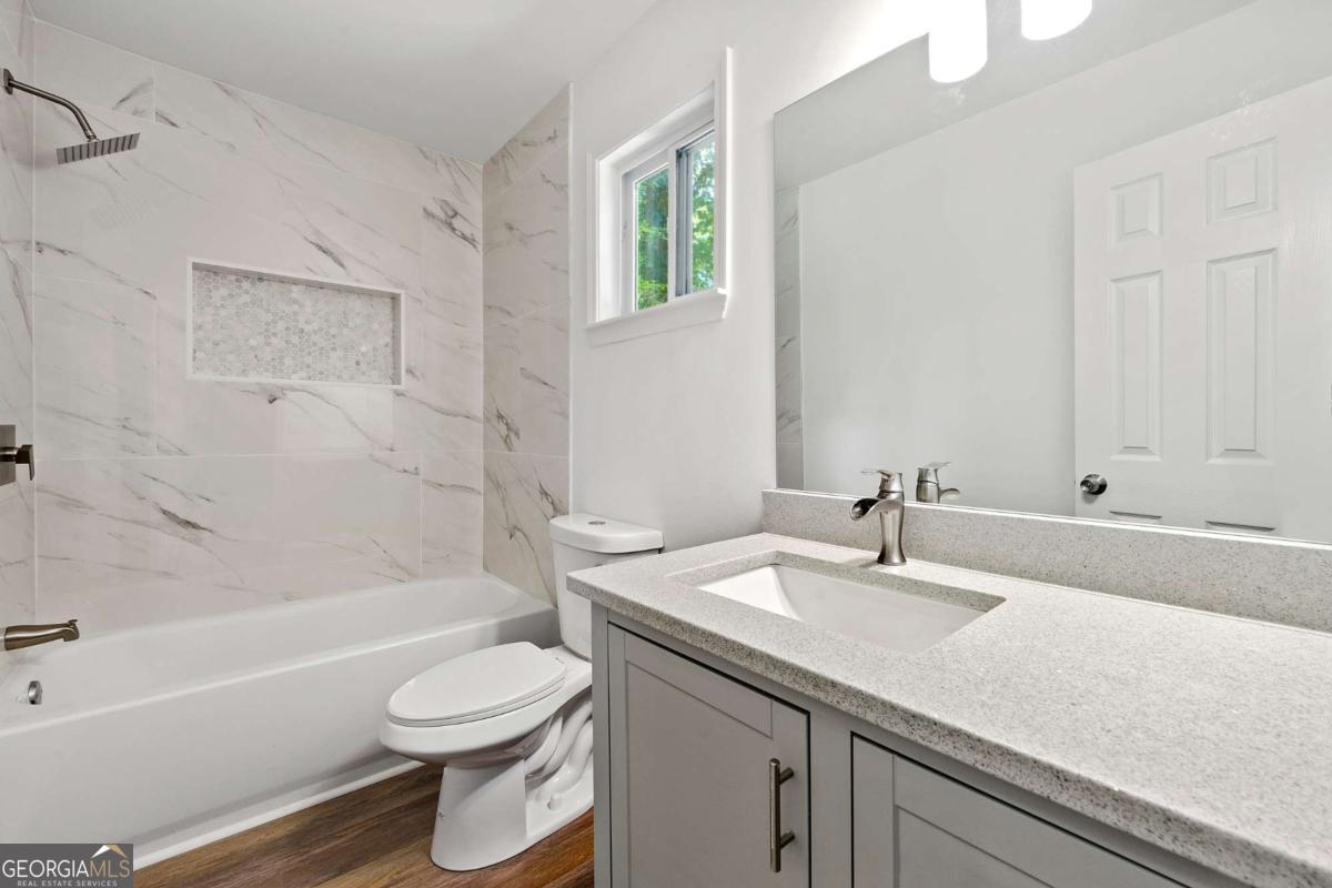 5025 Martins Crossing Road Stone Mountain GA 30088