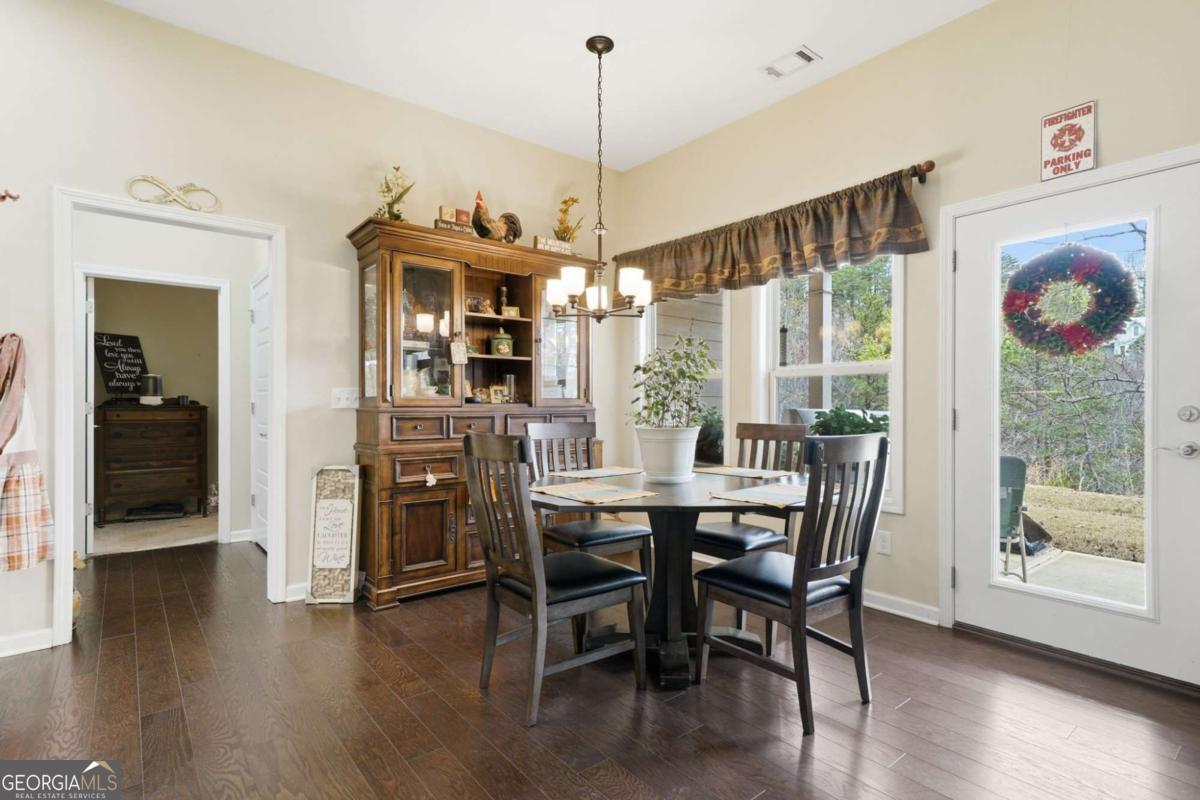 129 White Antelope Street Waleska GA 30183