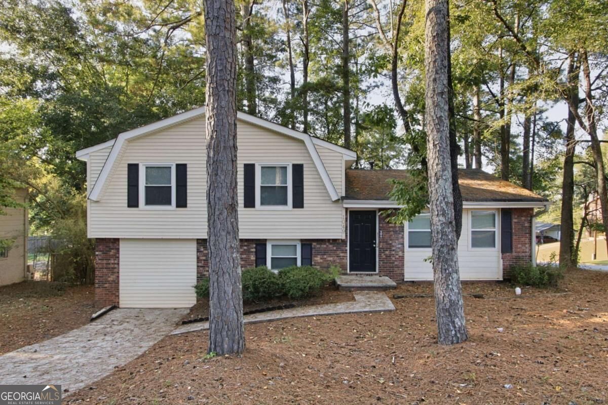 1049 Soapstone Lane Riverdale GA 30296