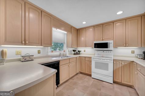 107 Hawks Nest Sautee Nacoochee GA 30571
