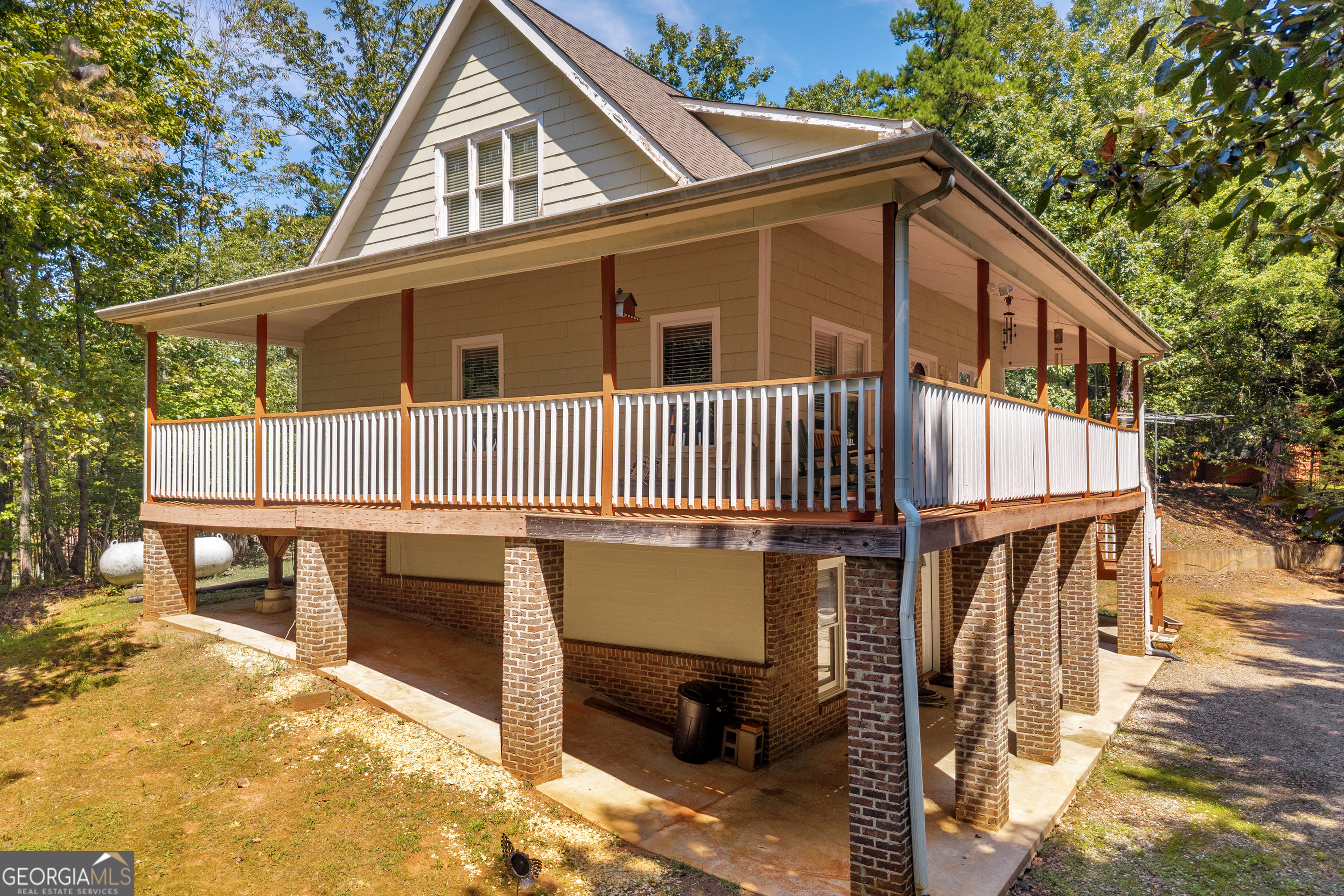 807 Satterfield Road Cleveland GA 30528