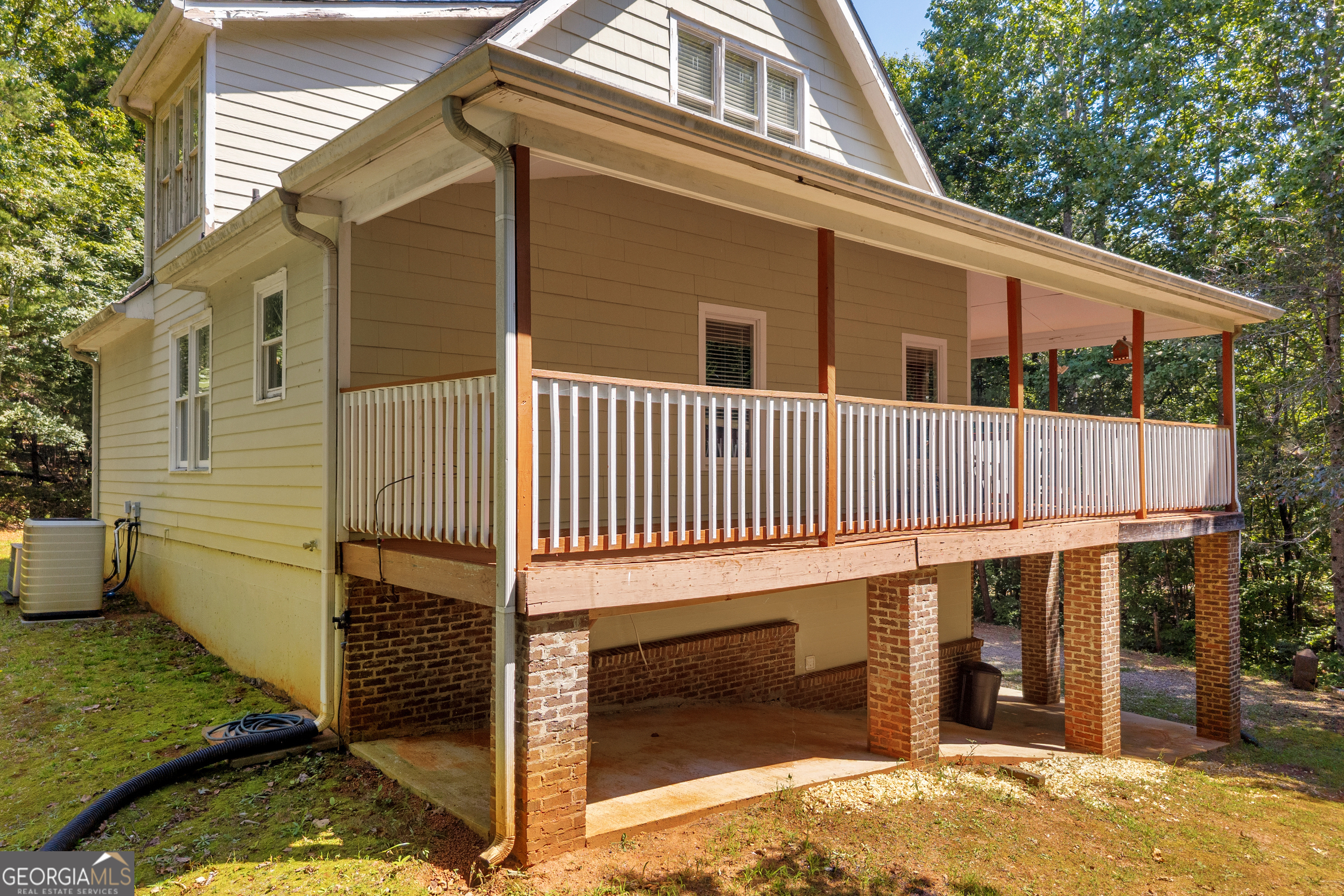 807 Satterfield Road Cleveland GA 30528