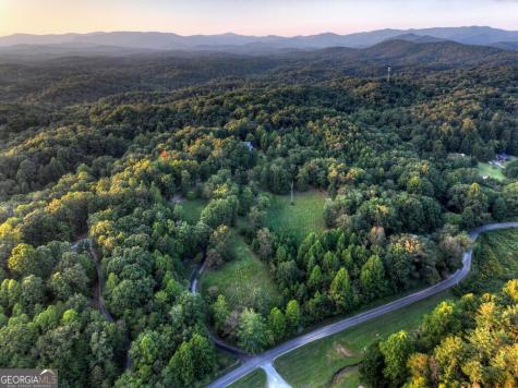 552 Dalrymple Circle Ellijay GA 30540