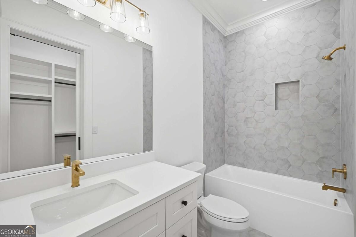 105 Baxley Lane Alpharetta GA 30004
