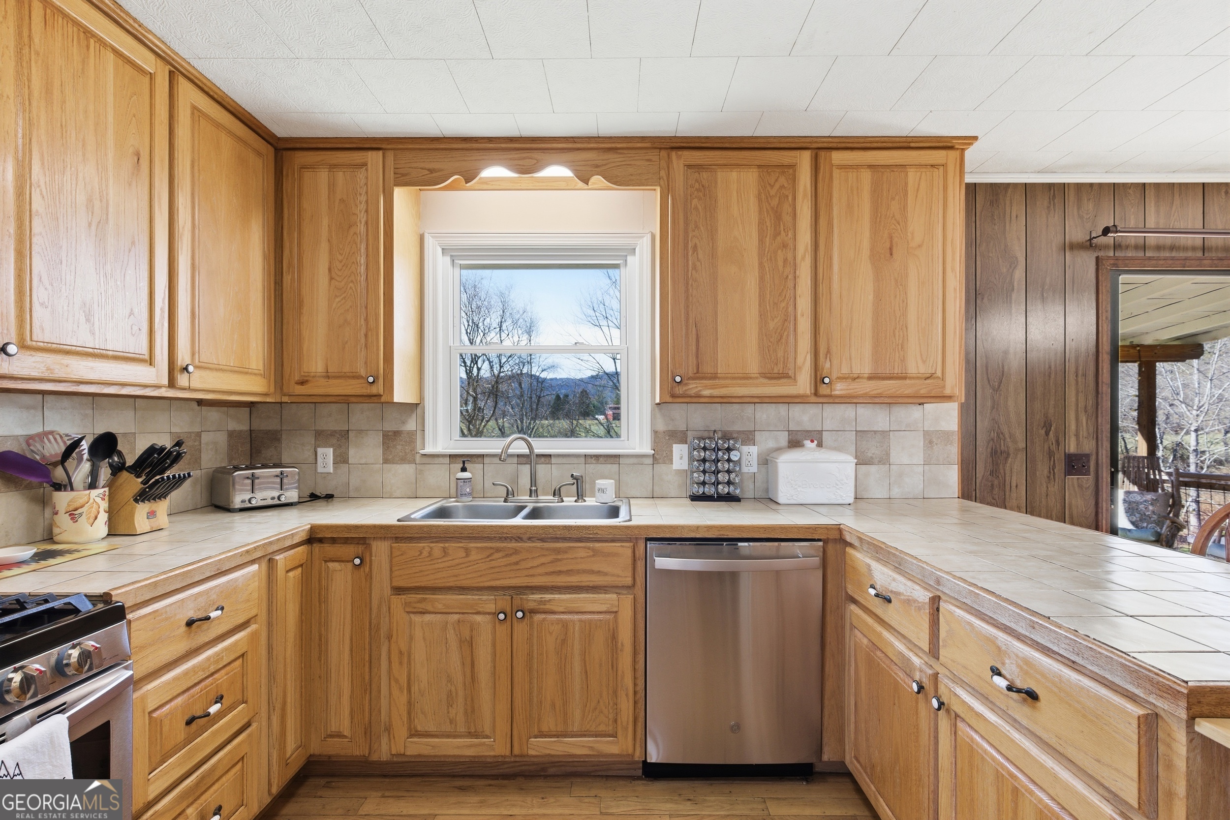 190 Legendary Lane Rabun Gap GA 30568