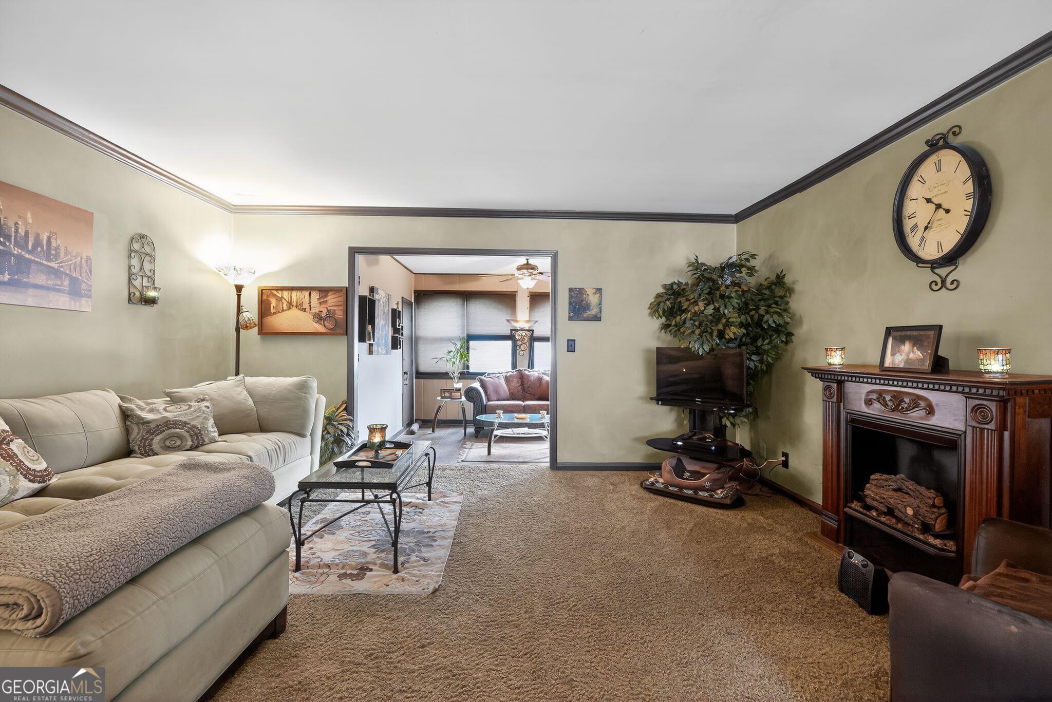 68 Montre Square NW Atlanta GA 30327