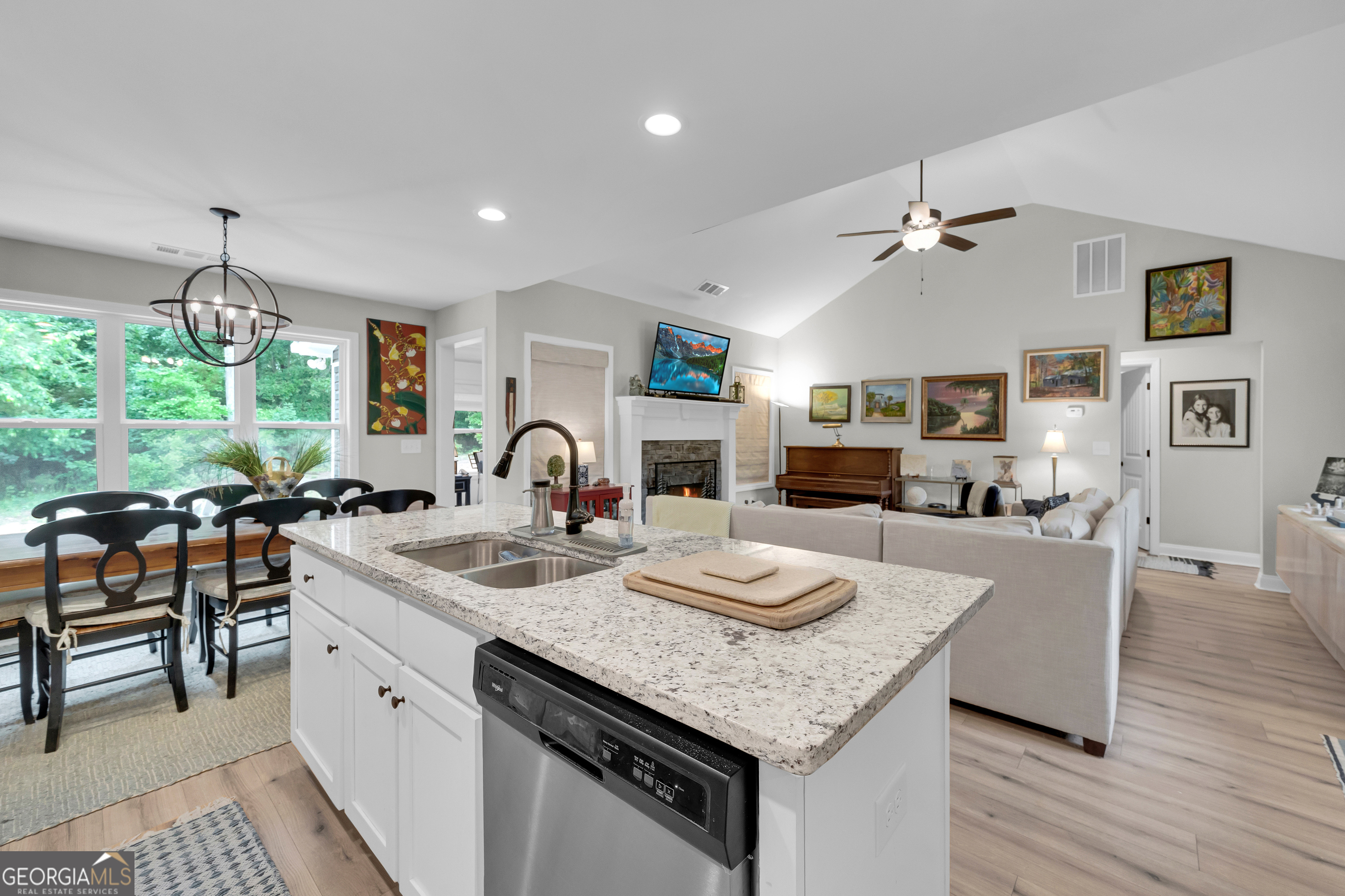 227 Topher Street Hartwell GA 30643