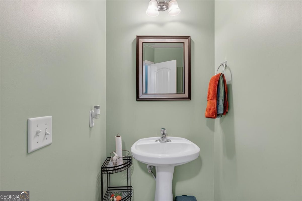 104 Austin Way Savannah GA 31419