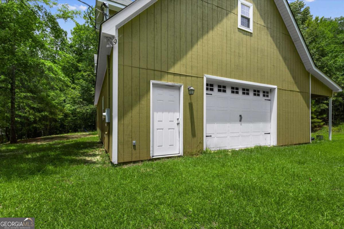5098 Crescent Road Dry Branch GA 31020