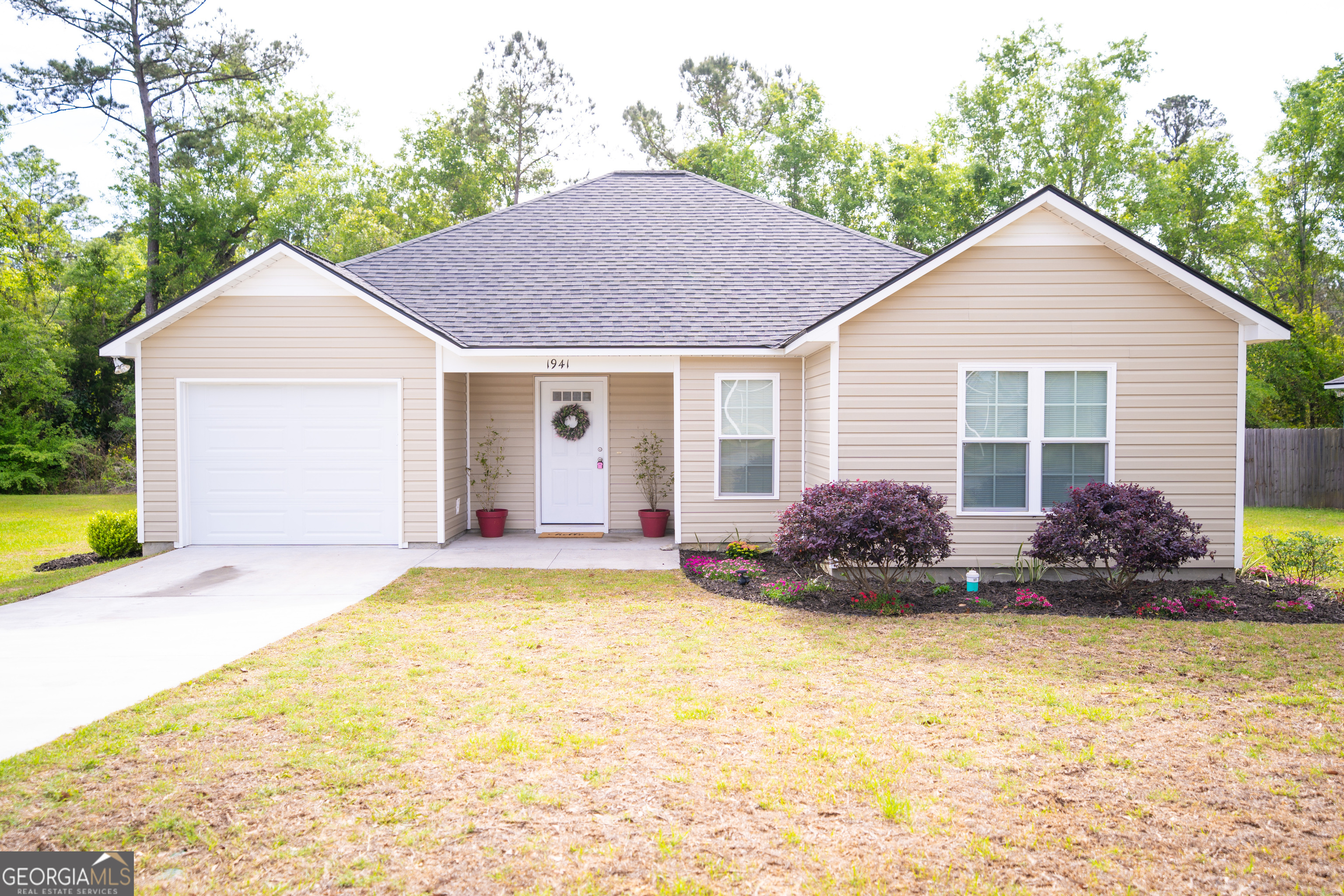 1941 Palm Place Valdosta GA 31602