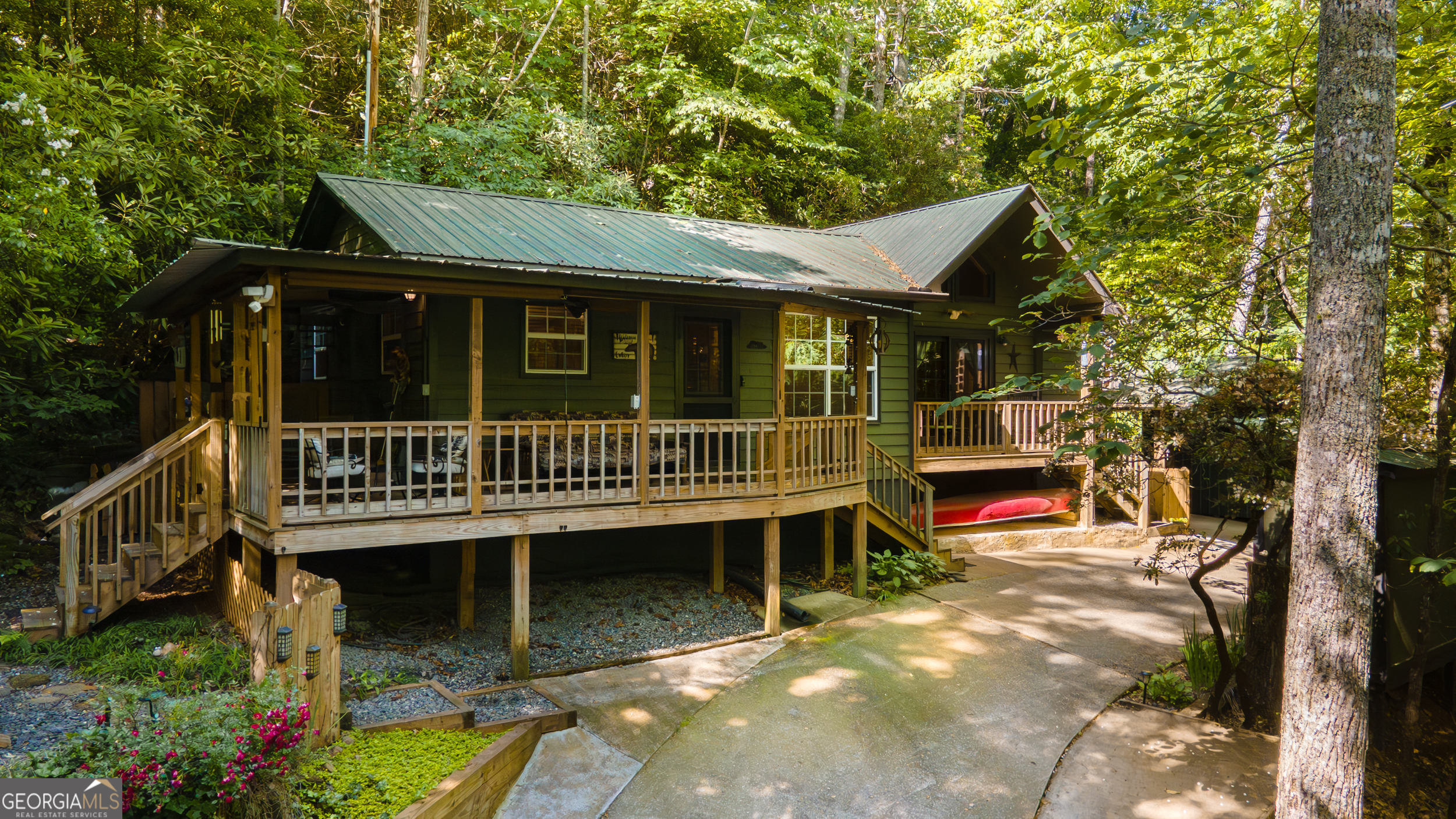 1180 Ruby Lake Drive Hiawassee GA 30546