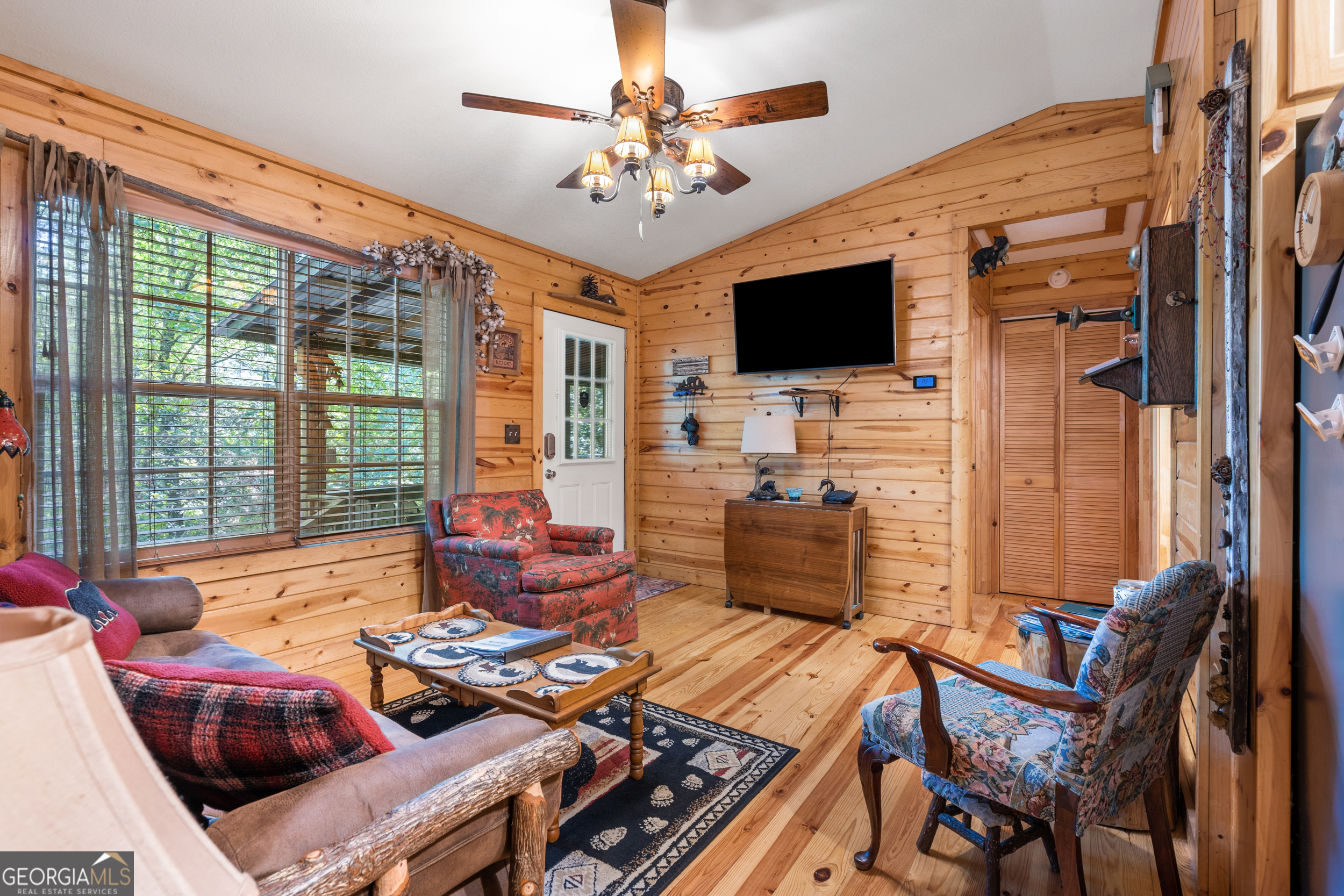 1180 Ruby Lake Drive Hiawassee GA 30546