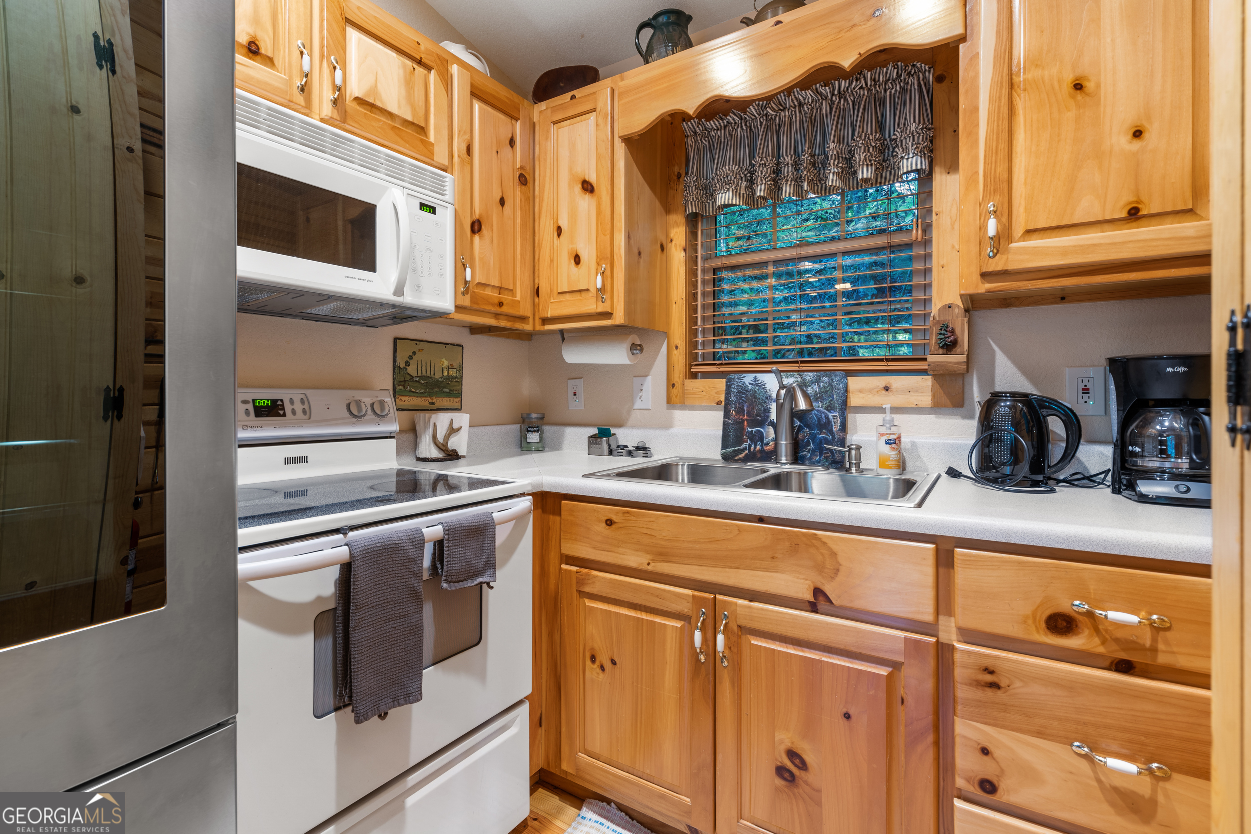 1180 Ruby Lake Drive Hiawassee GA 30546