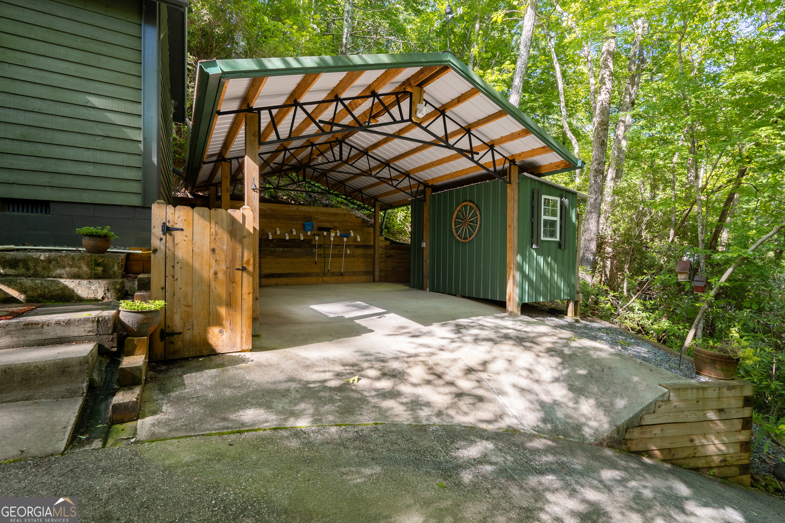 1180 Ruby Lake Drive Hiawassee GA 30546
