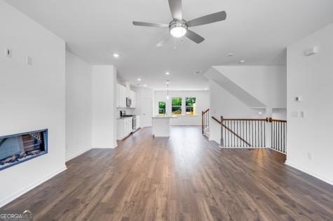 3726 Willingham Run SW Marietta GA 30008