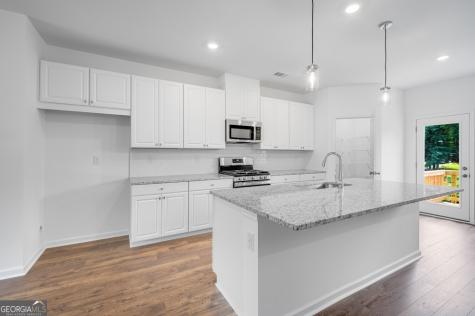 3726 Willingham Run SW Marietta GA 30008