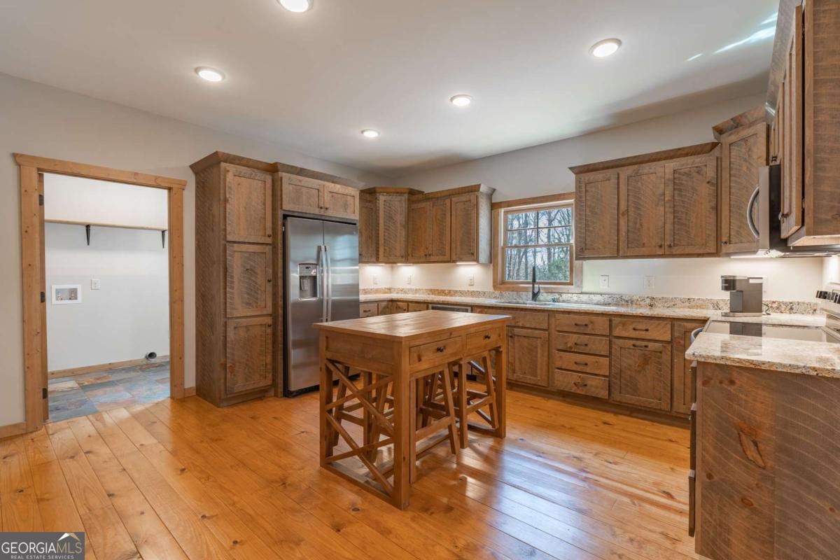 3171 Newport Drive Ellijay GA 30540