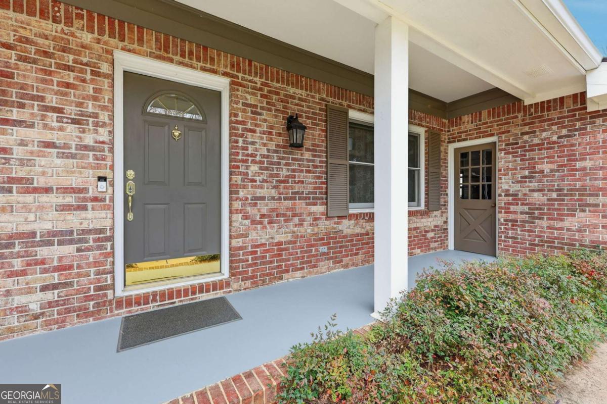 1582 Riverside Drive Gainesville GA 30501