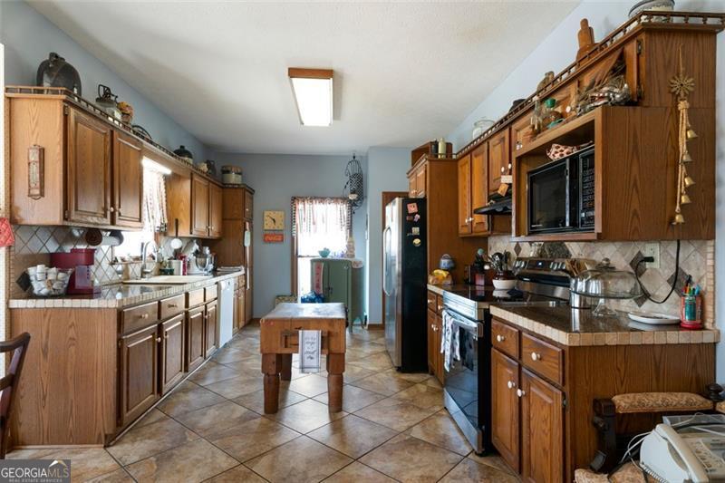 680 Milligan Creek Road Roopville GA 30170