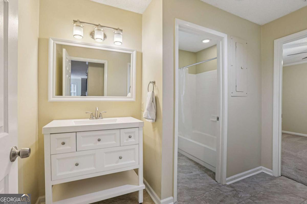 208 Bainbridge Drive Atlanta GA 30327