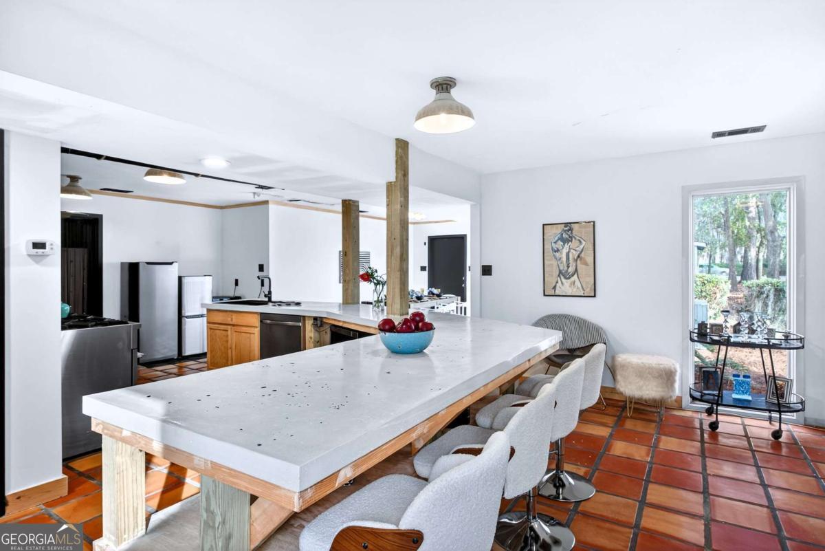 102 Stuart Street Savannah GA 31405