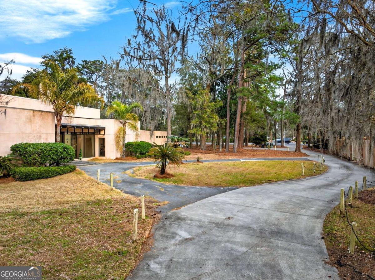 102 Stuart Street Savannah GA 31405