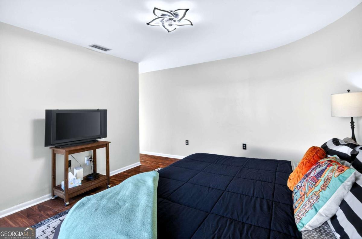 102 Stuart Street Savannah GA 31405