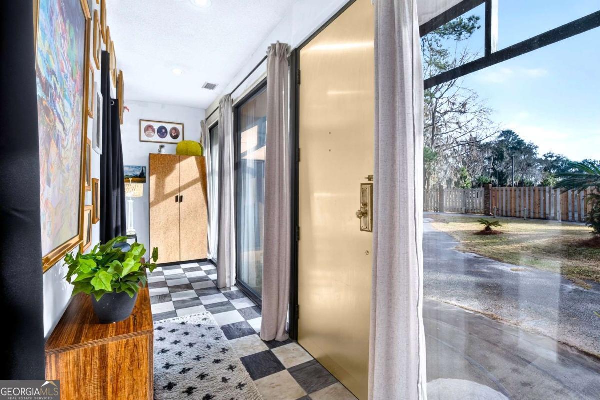 102 Stuart Street Savannah GA 31405