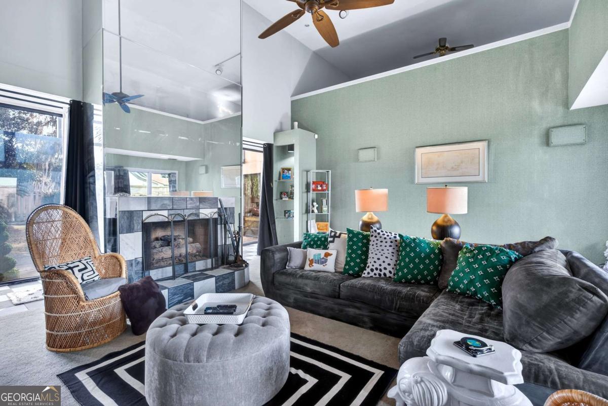 102 Stuart Street Savannah GA 31405