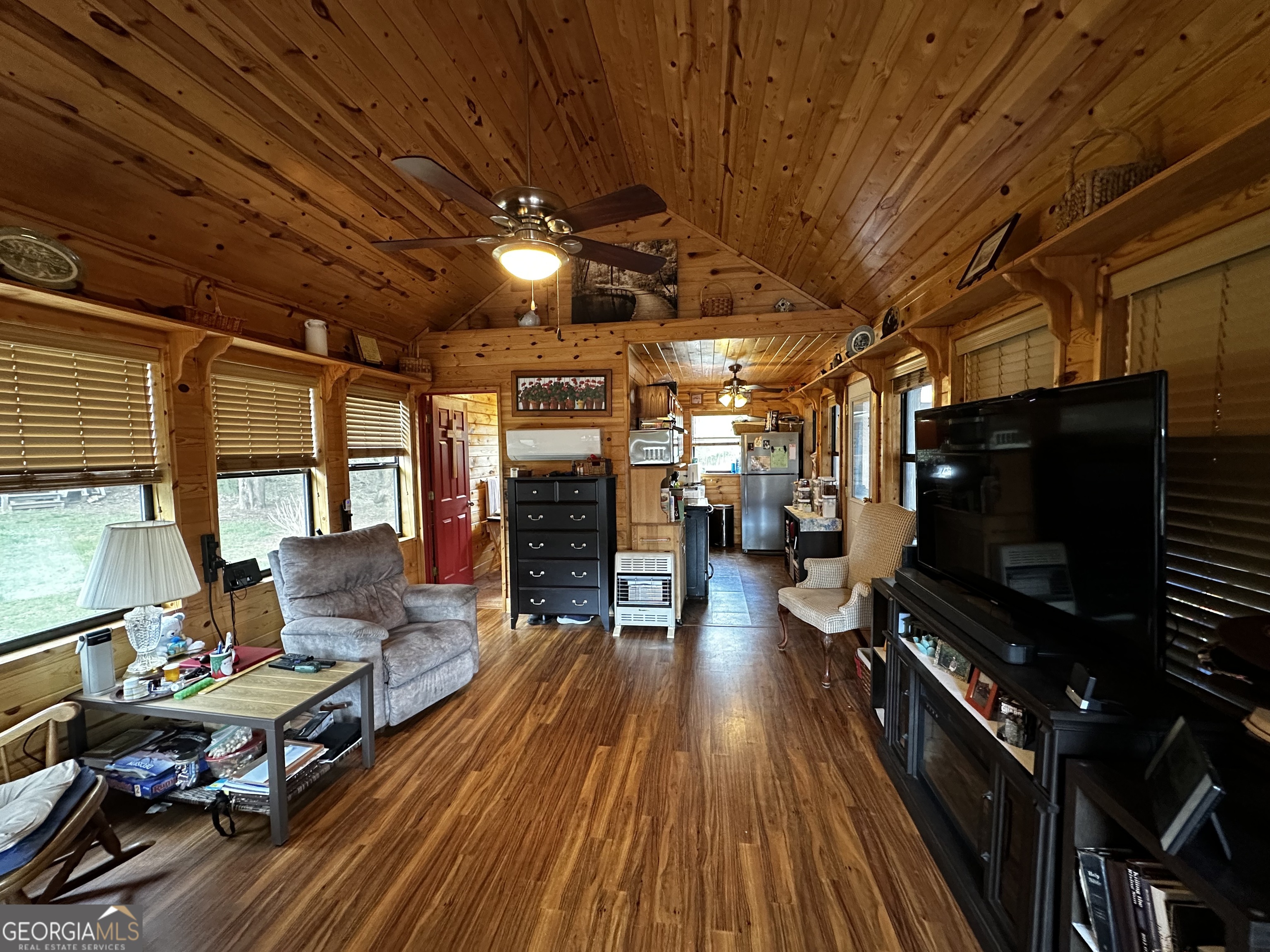 88 Fishtail Circle Cleveland GA 30528