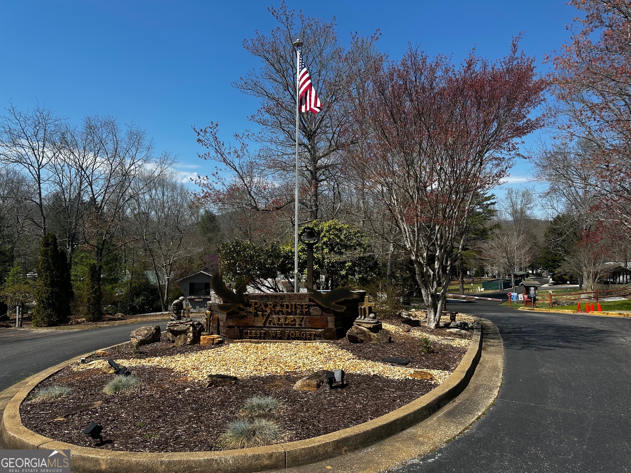 88 Fishtail Circle Cleveland GA 30528