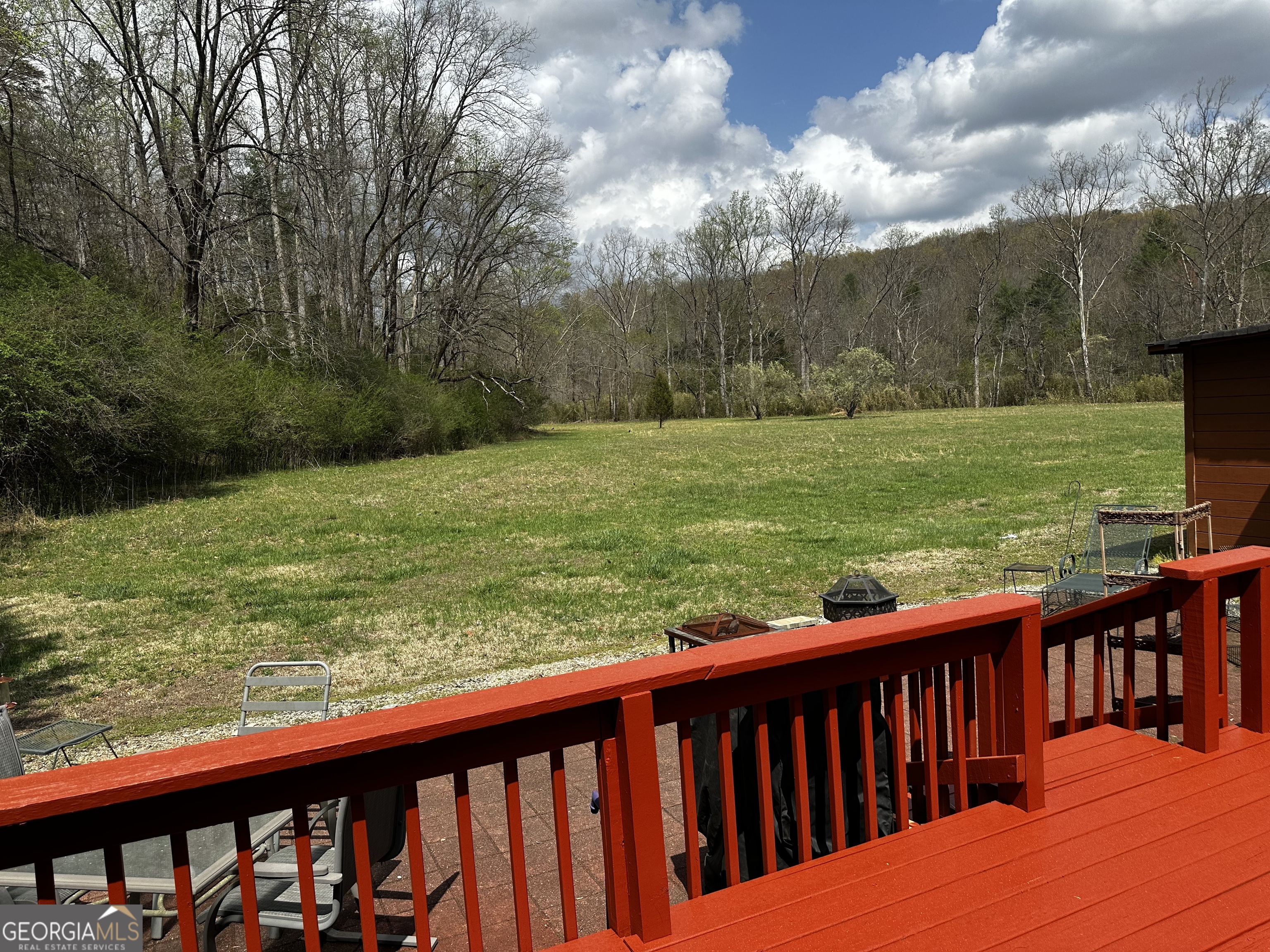 88 Fishtail Circle Cleveland GA 30528